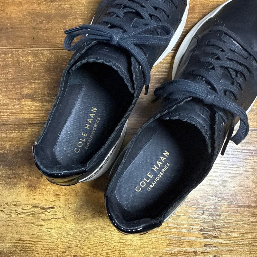 Cole Haan Grand Crosscourt Scallop W20673 Black Leather Sneaker Women 10B
